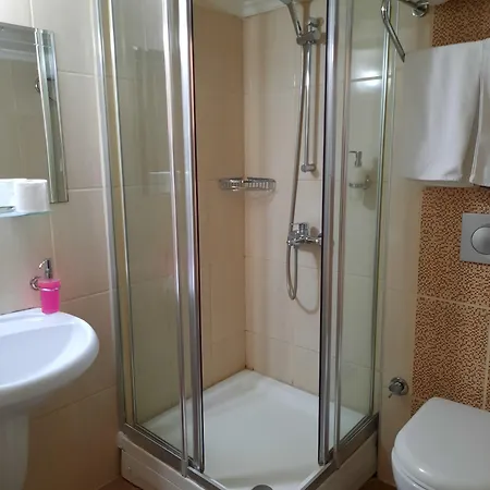 Hosta Otel 3*