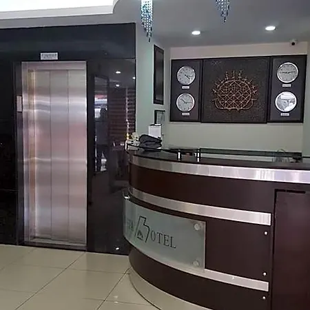 Hosta Otel